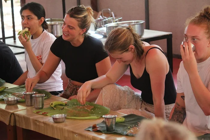 Freshly Cooked Yoga Meals for Students at Rishikul Yogshala