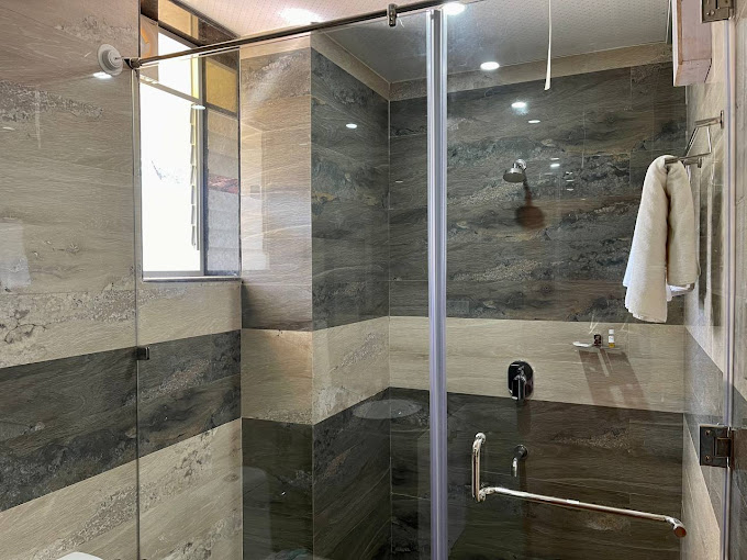 Bathroom Facility at Rishikul Yogshala in Goa for a Yoga Teacher Training Course (TTC) Students