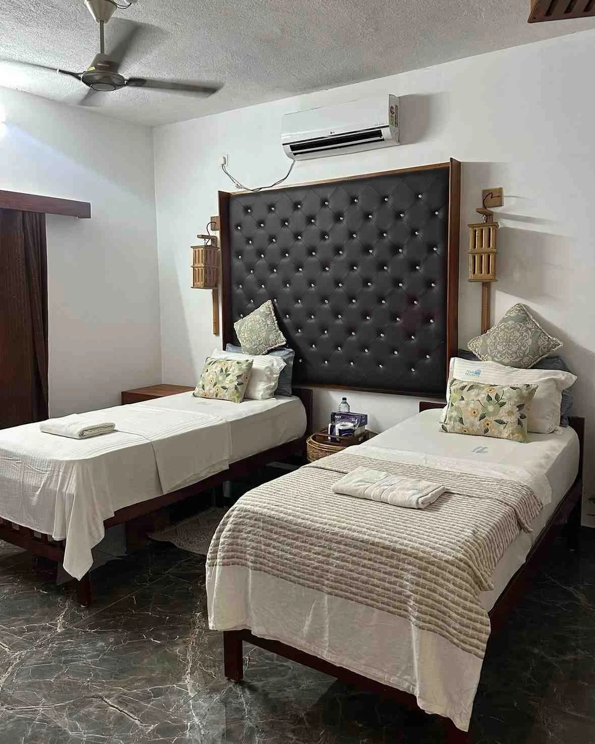 Twin Sharing Room at Rishikul Yogshala Kerala