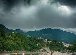 Why You Should Visit Rishikesh in the Month of May?