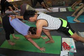 How To Become A Yoga Teacher in India?