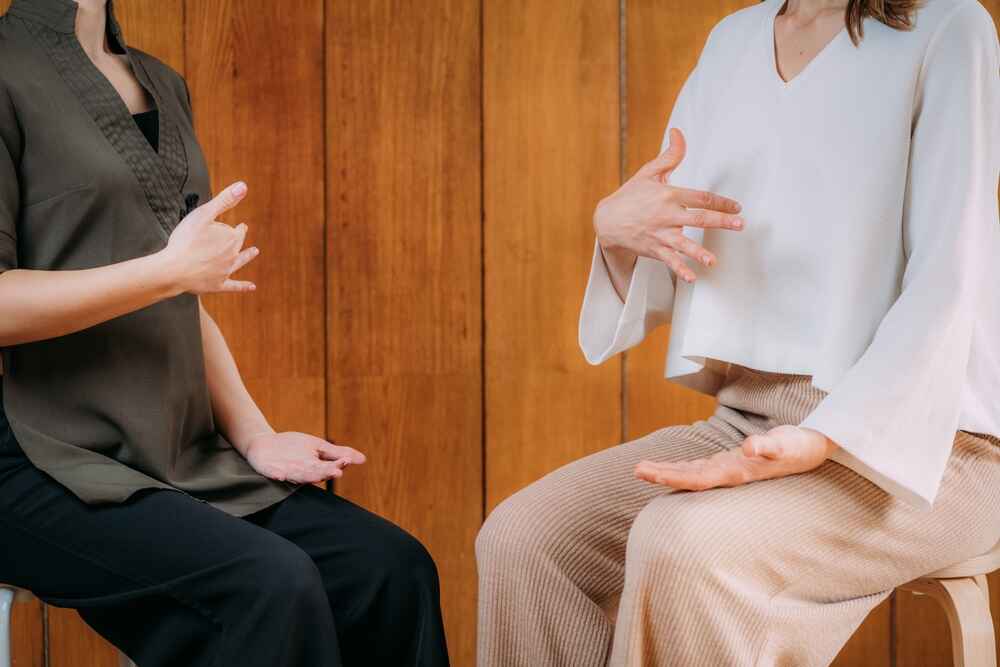 Woman Explaining Pain In Solar Plexus Muscles