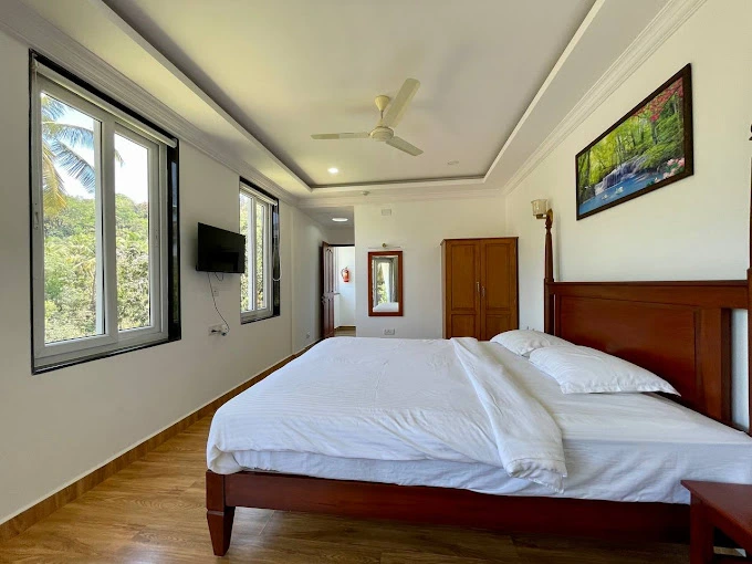 Sharing Room at Rishikul Yogshala in Mysore